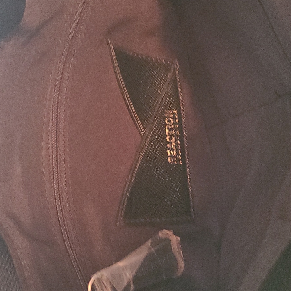 Kenneth Cole - Picture 4 of 6